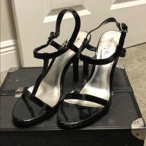 White house black market. shoes size 9